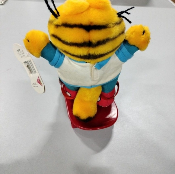 Vintage 1981 Dakin Inc Garfield And Friends ''Life In The Fast Lane'' Plush With - Picture 6 of 7